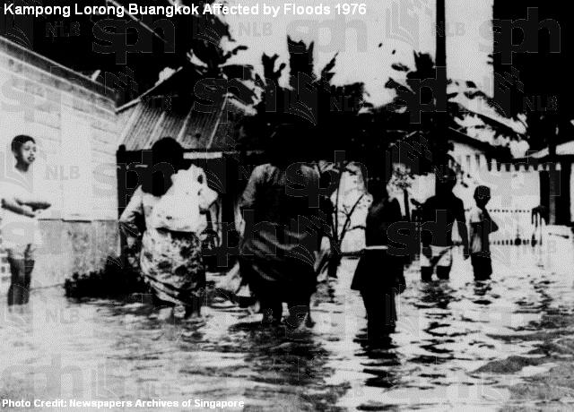 kampong lorong buangkok flooded 1976
