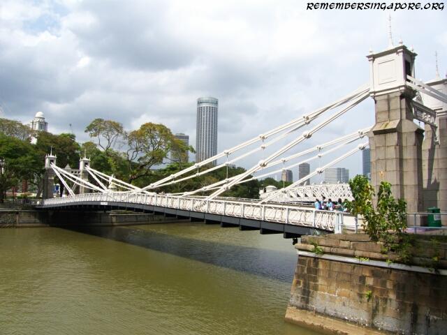 cavenagh bridge