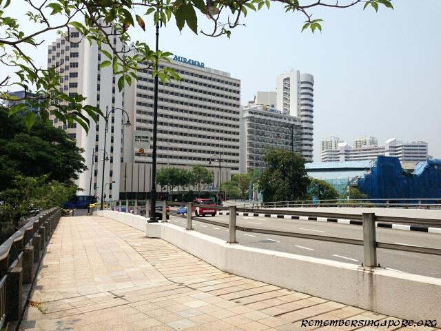 pulau saigon bridge2
