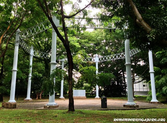 kallang-gasworks-gasholder-number-3-1